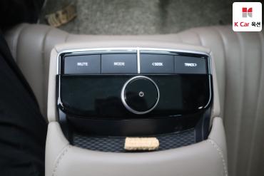2023 - kia k8