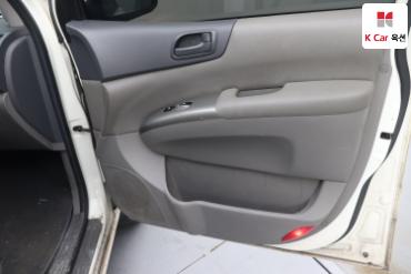 2009 - kia carnival
