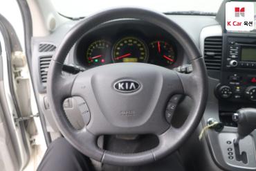 2009 - kia carnival