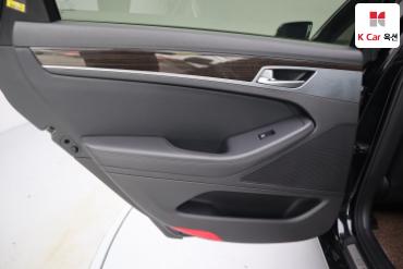 2019 - genesis g80