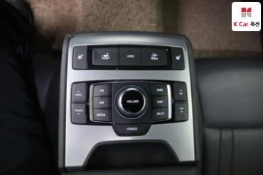 2019 - genesis g80