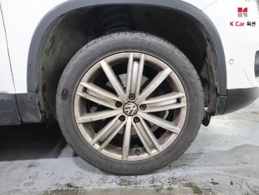 2013 - volkswagen tiguan