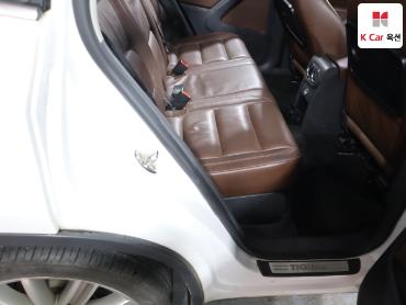 2013 - volkswagen tiguan