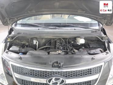 2009 - hyundai grand starex