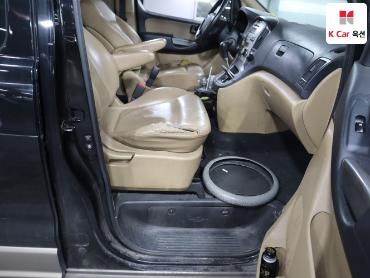 2009 - hyundai grand starex