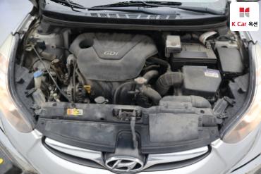 2013 - hyundai avante