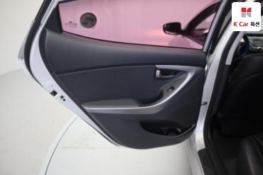 2013 - hyundai avante