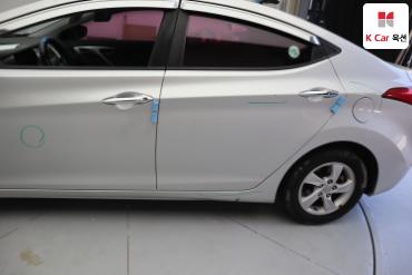 2013 - hyundai avante