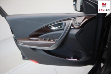 2011 - hyundai grandeur
