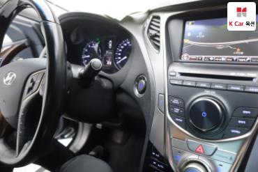 2011 - hyundai grandeur