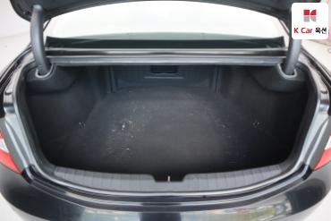 2011 - hyundai grandeur