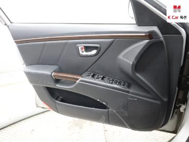 2009 - hyundai grandeur
