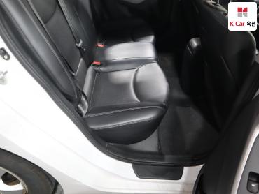 2013 - hyundai avante