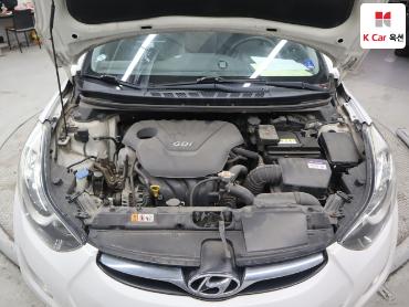 2013 - hyundai avante