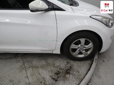 2013 - hyundai avante