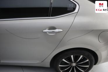 2011 - kia k7