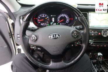 2015 - kia k9