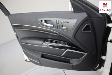 2015 - kia k9