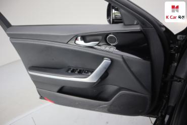 2018 - kia stinger