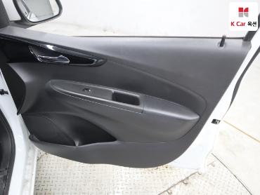 2017 - chevrolet spark