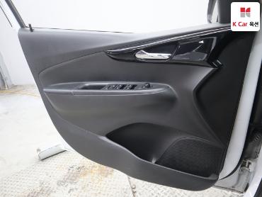 2017 - chevrolet spark