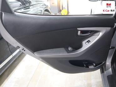 2014 - hyundai avante