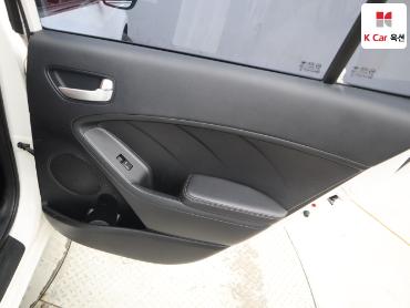 2013 - kia k3