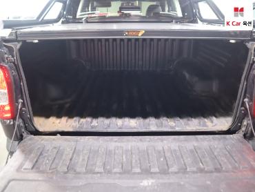 2021 - kg mobility (ssangyong) rexton