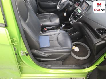 2016 - chevrolet spark