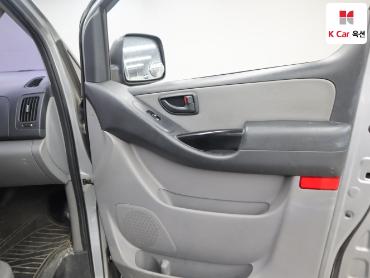 2018 - hyundai grand starex