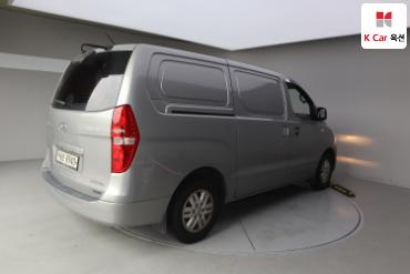 2017 - hyundai grand starex