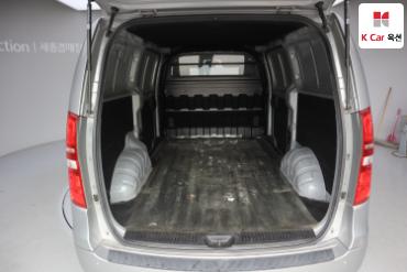 2017 - hyundai grand starex