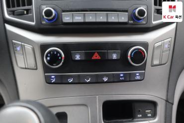 2017 - hyundai grand starex