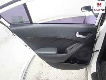2017 - kia k3