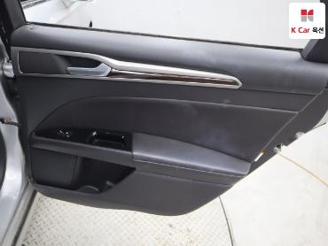 2013 - ford fusion