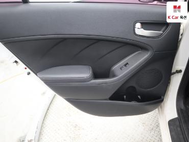 2016 - kia k3
