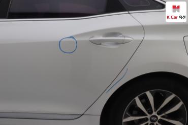 2011 - hyundai grandeur