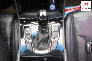 2011 - hyundai grandeur