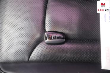 2011 - hyundai grandeur