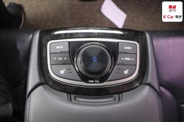 2011 - hyundai grandeur