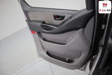 2017 - hyundai grand starex