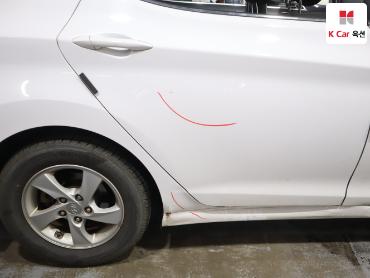 2015 - hyundai avante