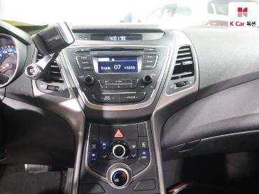 2015 - hyundai avante