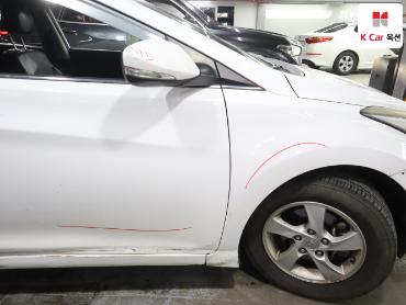 2015 - hyundai avante
