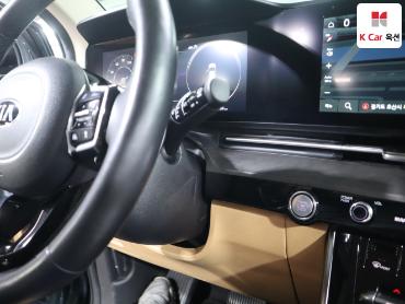 2021 - kia carnival