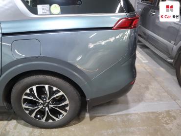 2021 - kia carnival