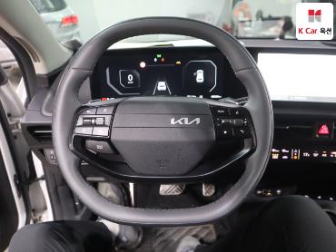 كيا Ev6 2025 — صورة 16