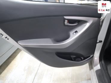 2013 - hyundai avante