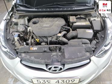 2013 - hyundai avante