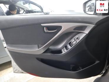 2013 - hyundai avante